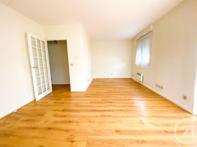 Afficher la photo en grand Appartement F1 à louer - 1 pièce - 32.5 m2 - TOURS - 37 - CENTRE - Century 21 Centre Habitat