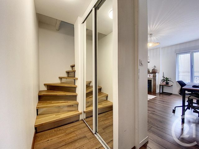 Appartement Duplex à vendre - 3 pièces - 70.0 m2 - TOURS - 37 - CENTRE - Century 21 Centre Habitat Appartement Duplex à vendre - 3 pièces - 70.0 m2 - TOURS - 37 - CENTRE - Century 21 Centre Habitat