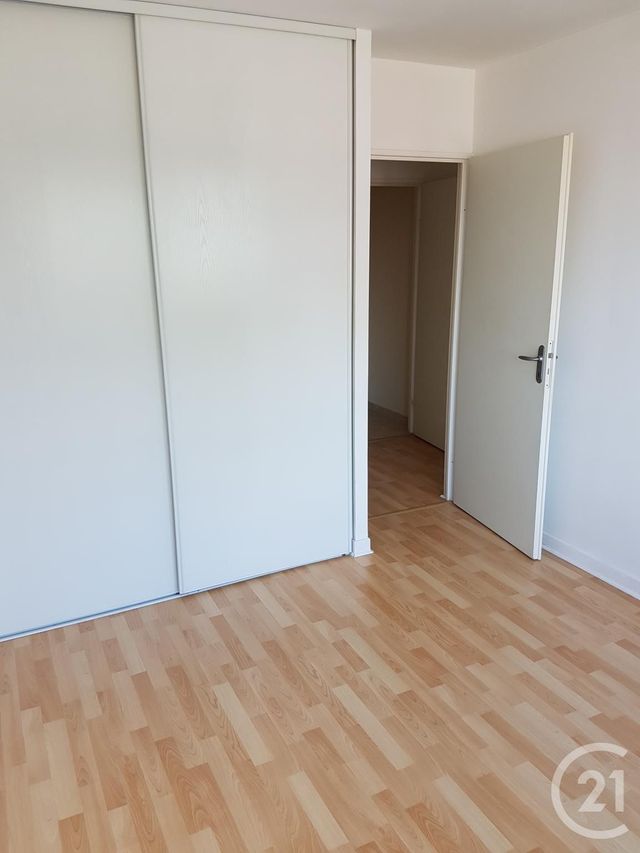 Appartement F2 à louer - 2 pièces - 40.32 m2 - TOURS - 37 - CENTRE - Century 21 Centre Habitat Appartement F2 à louer - 2 pièces - 40.32 m2 - TOURS - 37 - CENTRE - Century 21 Centre Habitat