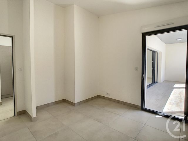 Appartement F3 à louer - 3 pièces - 99.47 m2 - ROCHECORBON - 37 - CENTRE - Century 21 Centre Habitat Appartement F3 à louer - 3 pièces - 99.47 m2 - ROCHECORBON - 37 - CENTRE - Century 21 Centre Habitat