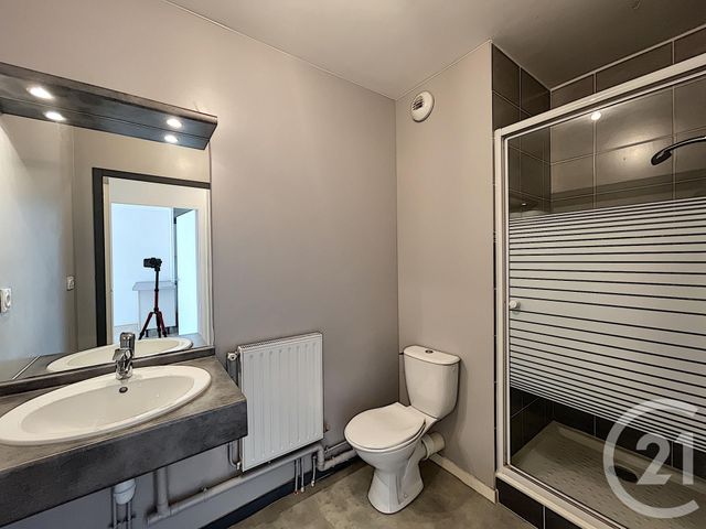 Afficher la photo en grand Appartement T2 à louer - 2 pièces - 42.1 m2 - JOUE LES TOURS - 37 - CENTRE - Century 21 Centre Habitat