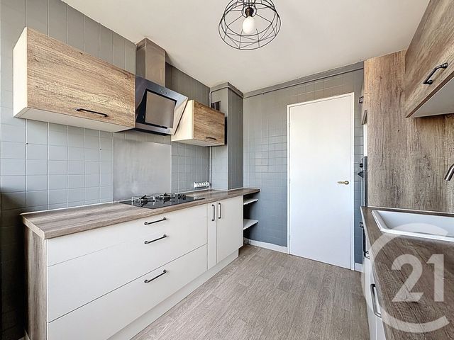 Appartement F4 à louer - 4 pièces - 71.94 m2 - TOURS - 37 - CENTRE - Century 21 Centre Habitat