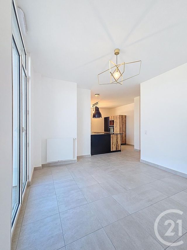 Appartement T2 à vendre - 2 pièces - 54.35 m2 - TOURS - 37 - CENTRE - Century 21 Centre Habitat