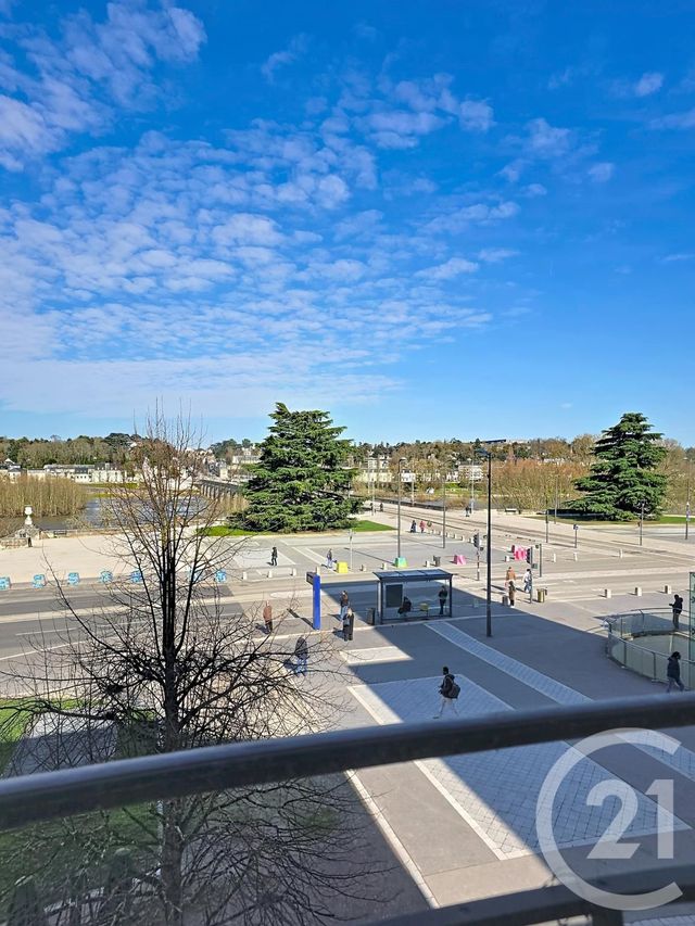 Appartement T2 à vendre - 2 pièces - 54.35 m2 - TOURS - 37 - CENTRE - Century 21 Centre Habitat