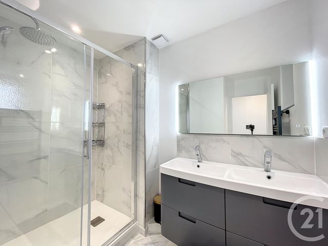 Appartement Chambre à louer - 5 pièces - 11.42 m2 - TOURS - 37 - CENTRE - Century 21 Centre Habitat