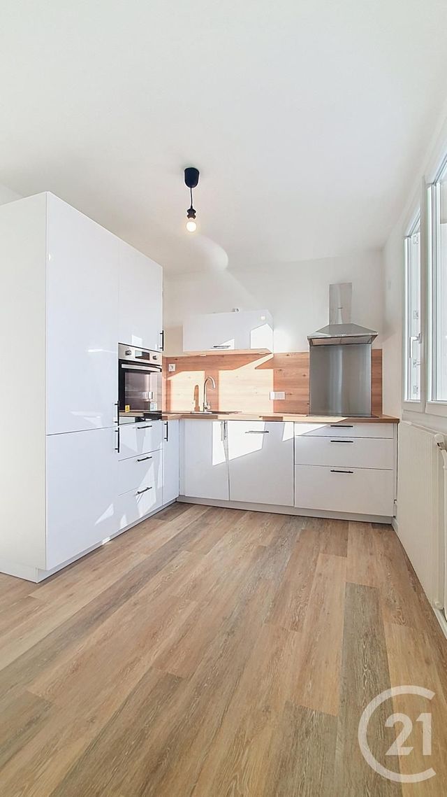 Appartement à vendre - 3 pièces - 66.0 m2 - LA RICHE - 37 - CENTRE - Century 21 Centre Habitat