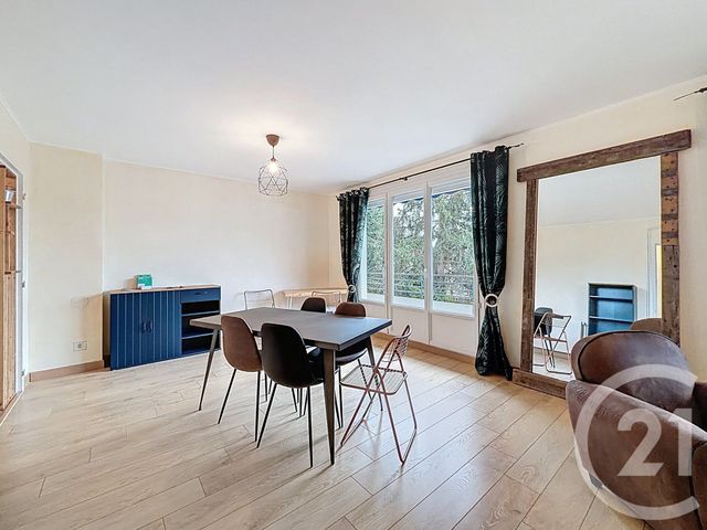 Appartement T2 à louer - 2 pièces - 61.18 m2 - ST CYR SUR LOIRE - 37 - CENTRE - Century 21 Centre Habitat