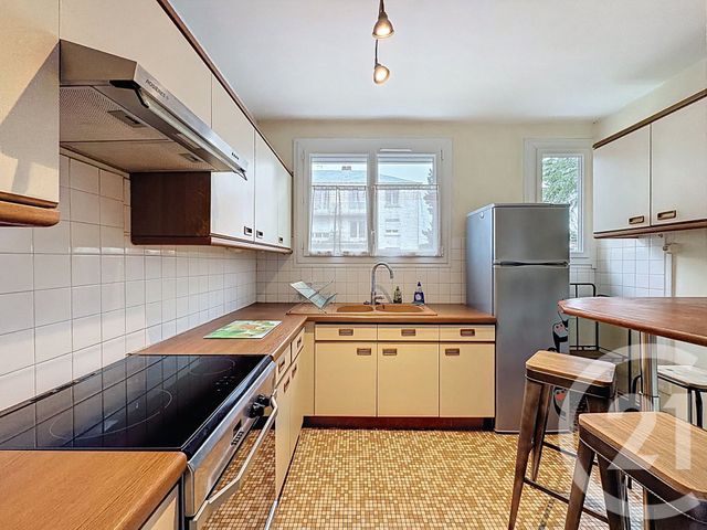 Appartement T2 à louer - 2 pièces - 61.18 m2 - ST CYR SUR LOIRE - 37 - CENTRE - Century 21 Centre Habitat