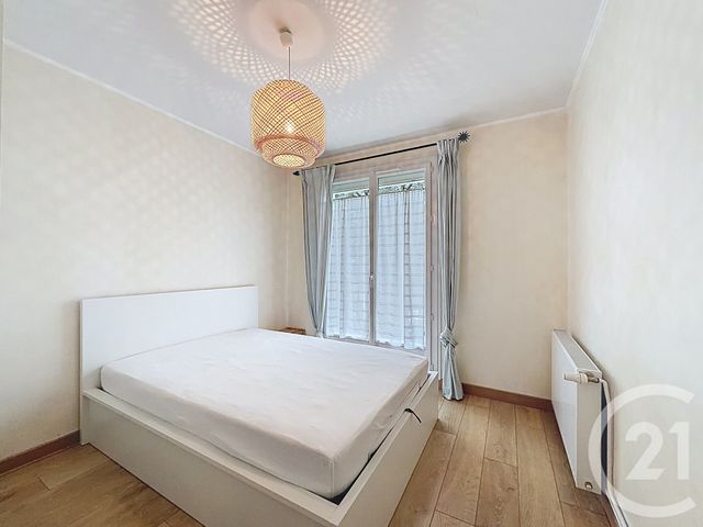 Appartement T2 à louer - 2 pièces - 61.18 m2 - ST CYR SUR LOIRE - 37 - CENTRE - Century 21 Centre Habitat