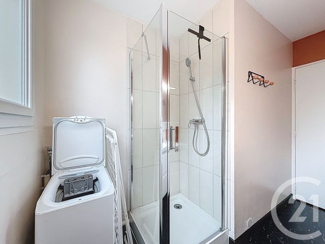 Appartement T2 à louer - 2 pièces - 61.18 m2 - ST CYR SUR LOIRE - 37 - CENTRE - Century 21 Centre Habitat