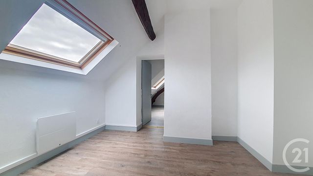 Appartement T2 à vendre - 2 pièces - 45.7 m2 - LA MEMBROLLE SUR CHOISILLE - 37 - CENTRE - Century 21 Centre Habitat