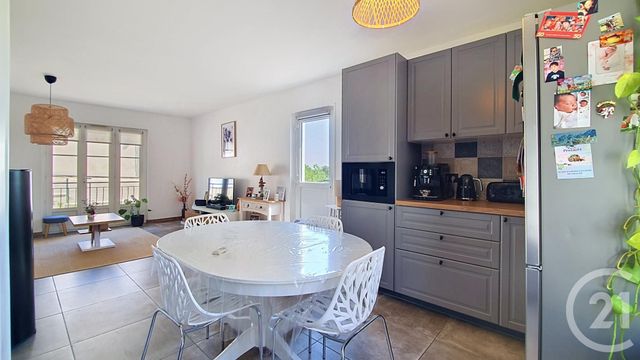 maison à vendre - 5 pièces - 126.34 m2 - VOUVRAY - 37 - CENTRE - Century 21 Centre Habitat