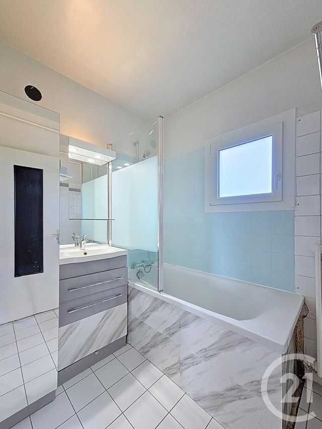 Appartement T3 à vendre - 3 pièces - 65.41 m2 - TOURS - 37 - CENTRE - Century 21 Centre Habitat