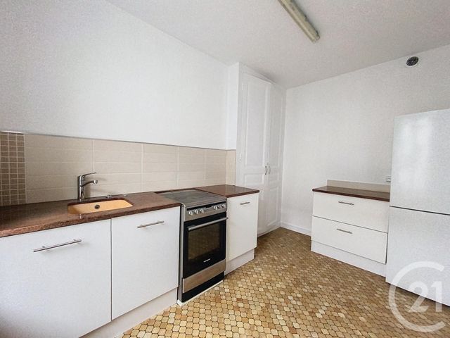 Appartement T3 à vendre LA MEMBROLLE SUR CHOISILLE