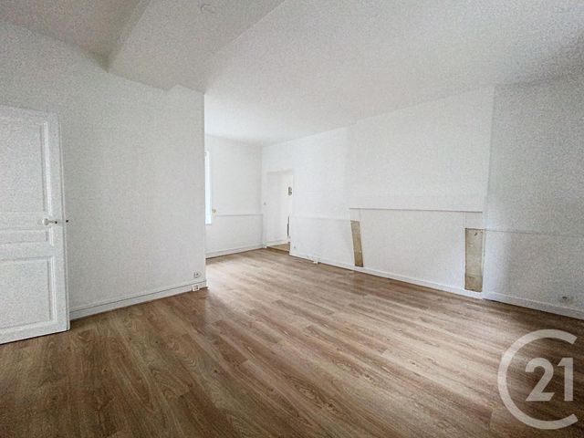Appartement T3 à vendre - 3 pièces - 71.67 m2 - LA MEMBROLLE SUR CHOISILLE - 37 - CENTRE - Century 21 Centre Habitat