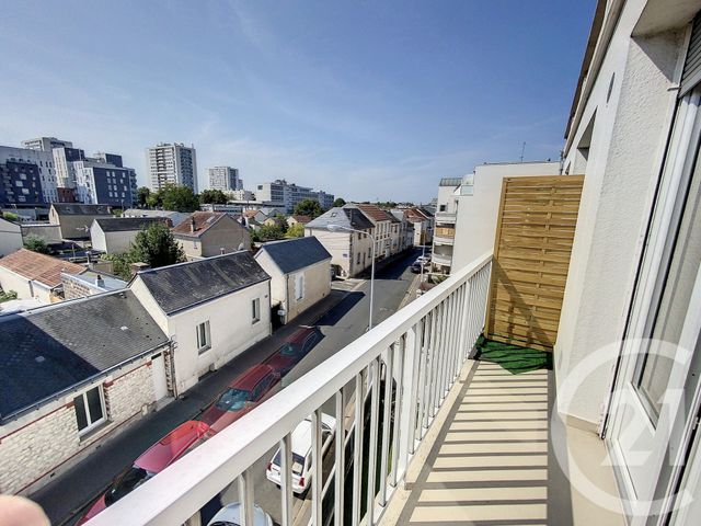 Appartement Chambre à louer - 6 pièces - 10.92 m2 - TOURS - 37 - CENTRE - Century 21 Centre Habitat
