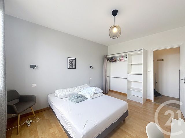 Appartement Chambre à louer - 6 pièces - 10.92 m2 - TOURS - 37 - CENTRE - Century 21 Centre Habitat