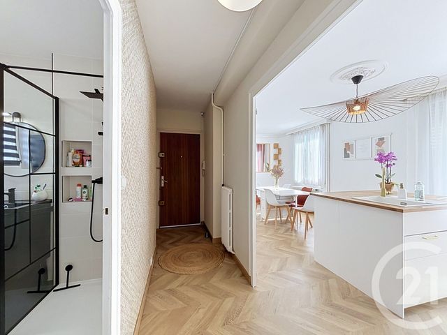 Appartement T4 à louer - 4 pièces - 74.39 m2 - TOURS - 37 - CENTRE - Century 21 Centre Habitat