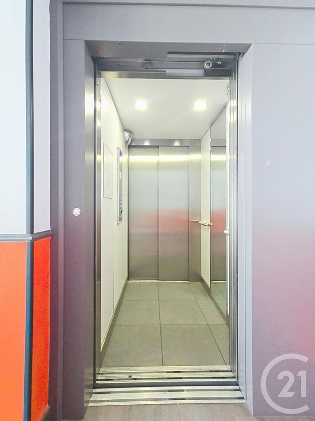 Appartement Local à vendre - 1 pièce - 41.65 m2 - TOURS - 37 - CENTRE - Century 21 Centre Habitat