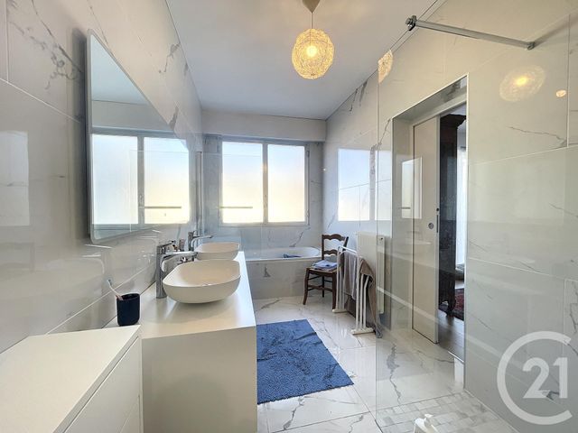 Appartement T4 à louer - 4 pièces - 118.69 m2 - TOURS - 37 - CENTRE - Century 21 Centre Habitat