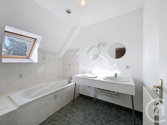maison à louer - 5 pièces - 128.8 m2 - ST CYR SUR LOIRE - 37 - CENTRE - Century 21 Centre Habitat