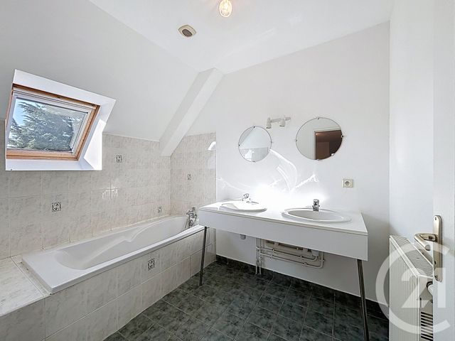 maison à vendre - 6 pièces - 128.8 m2 - ST CYR SUR LOIRE - 37 - CENTRE - Century 21 Centre Habitat