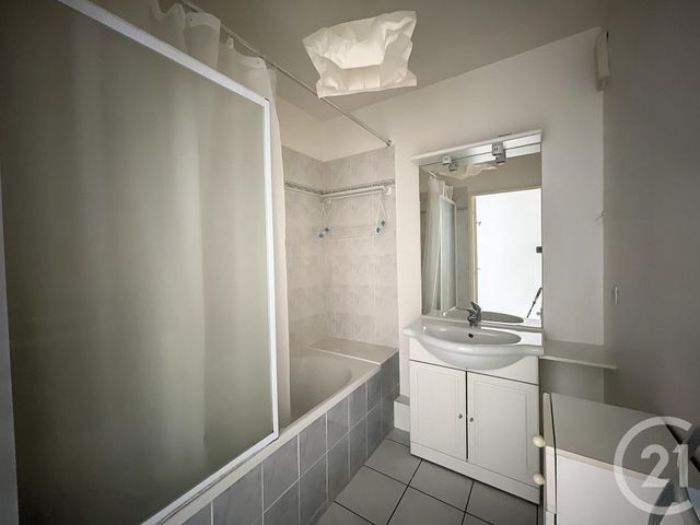 Appartement T2 à louer - 2 pièces - 50.98 m2 - TOURS - 37 - CENTRE - Century 21 Centre Habitat