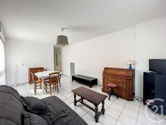 Appartement T2 à louer - 2 pièces - 50.98 m2 - TOURS - 37 - CENTRE - Century 21 Centre Habitat